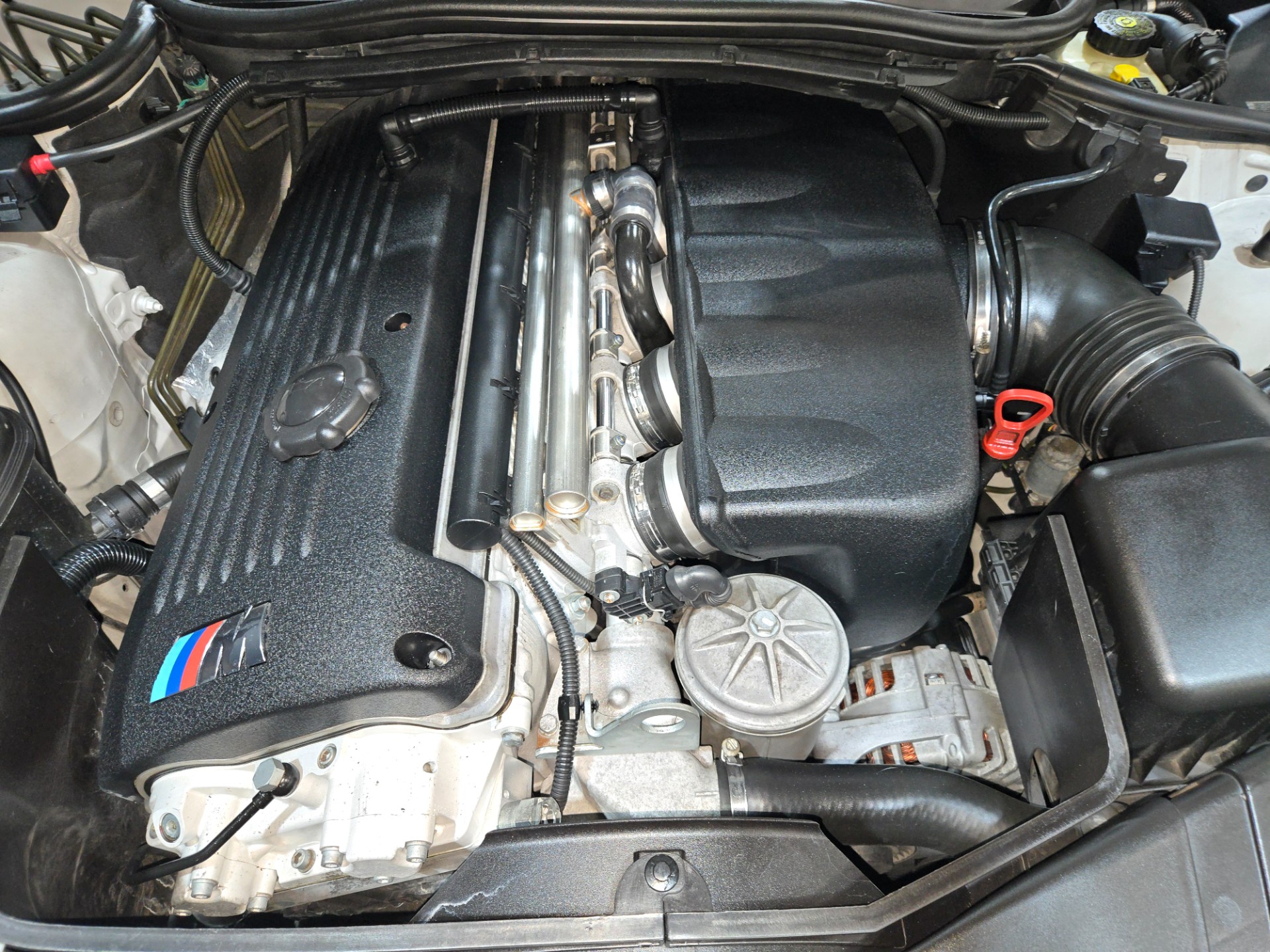 2002 BMW M3 28