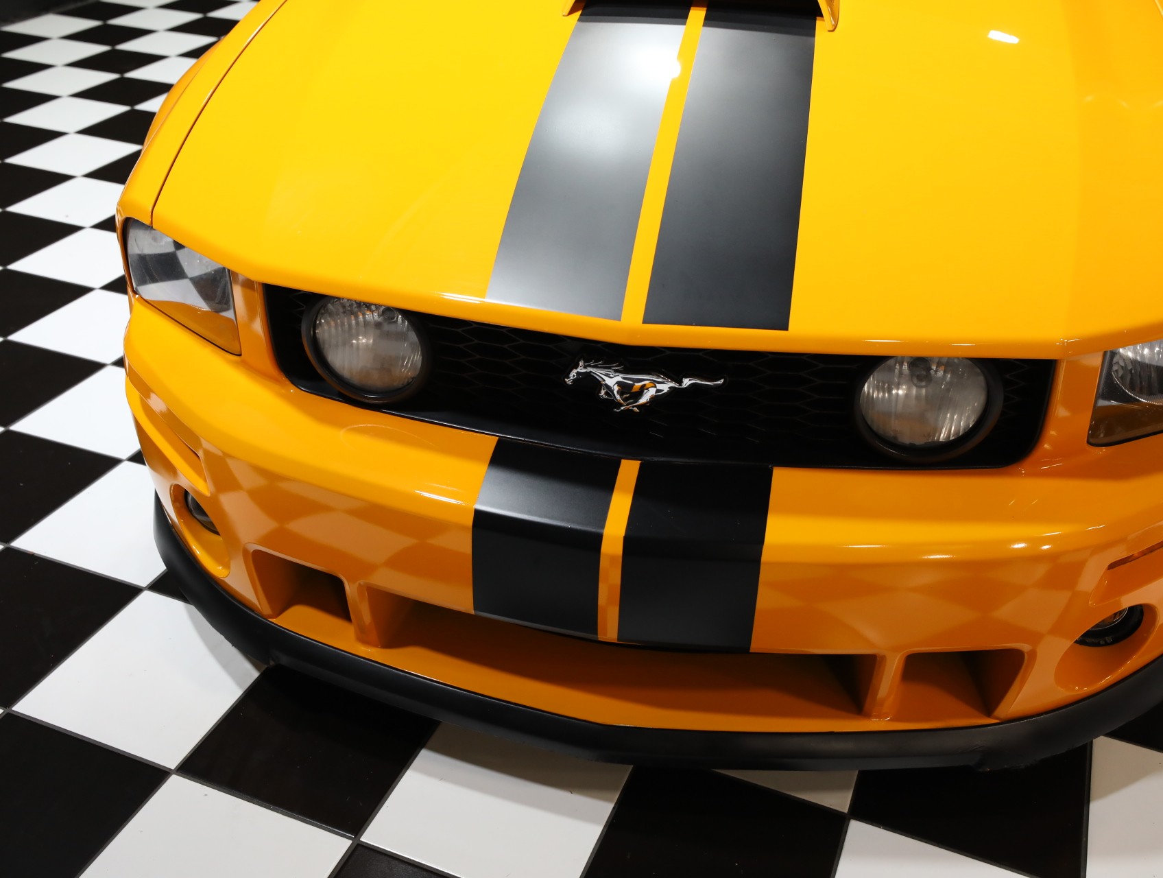 2007 Ford Mustang 13
