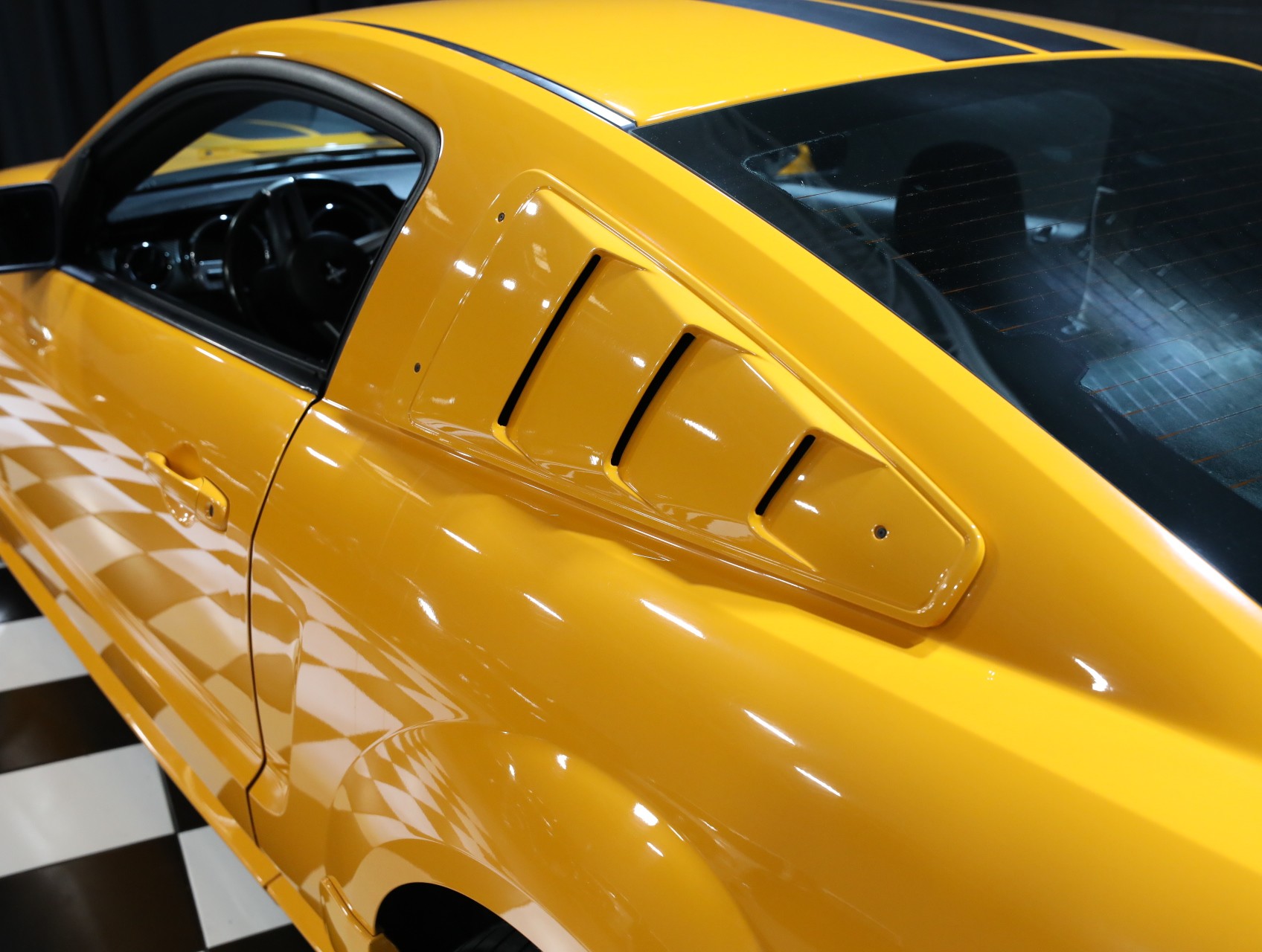 2007 Ford Mustang 31