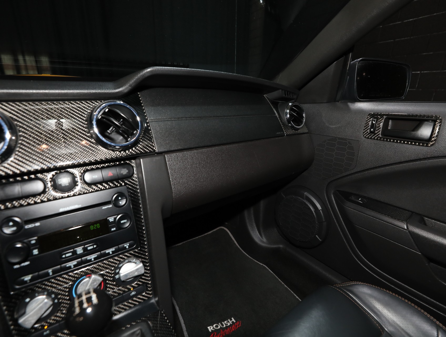 2007 Ford Mustang 56