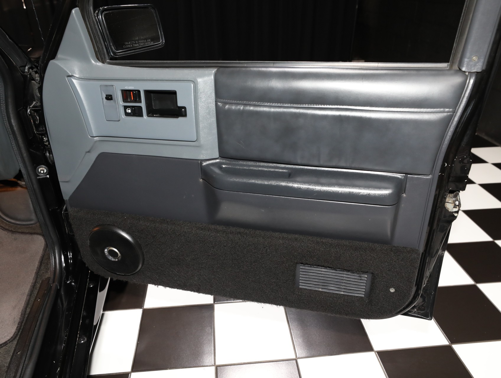 1993 GMC Typhoon 35