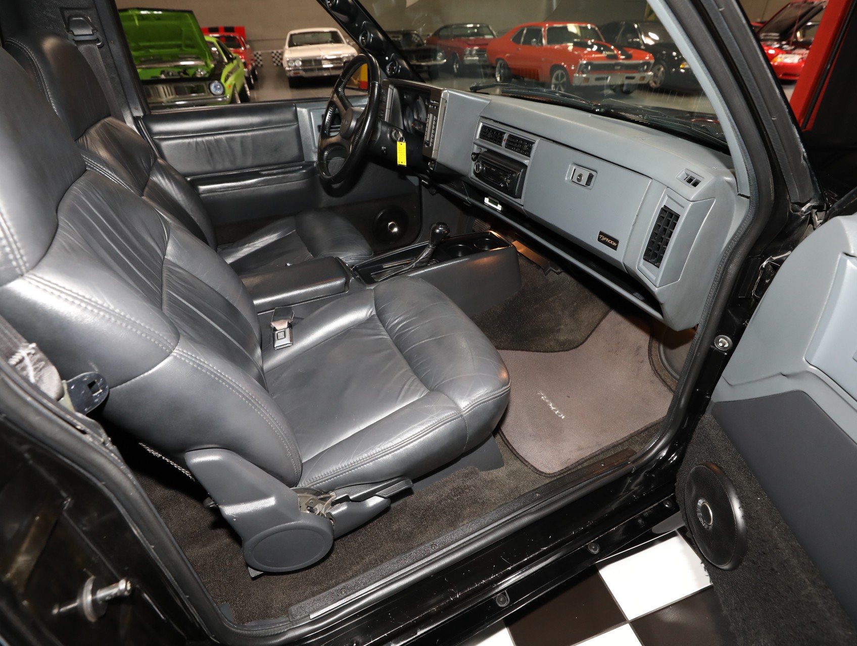 1993 GMC Typhoon 39