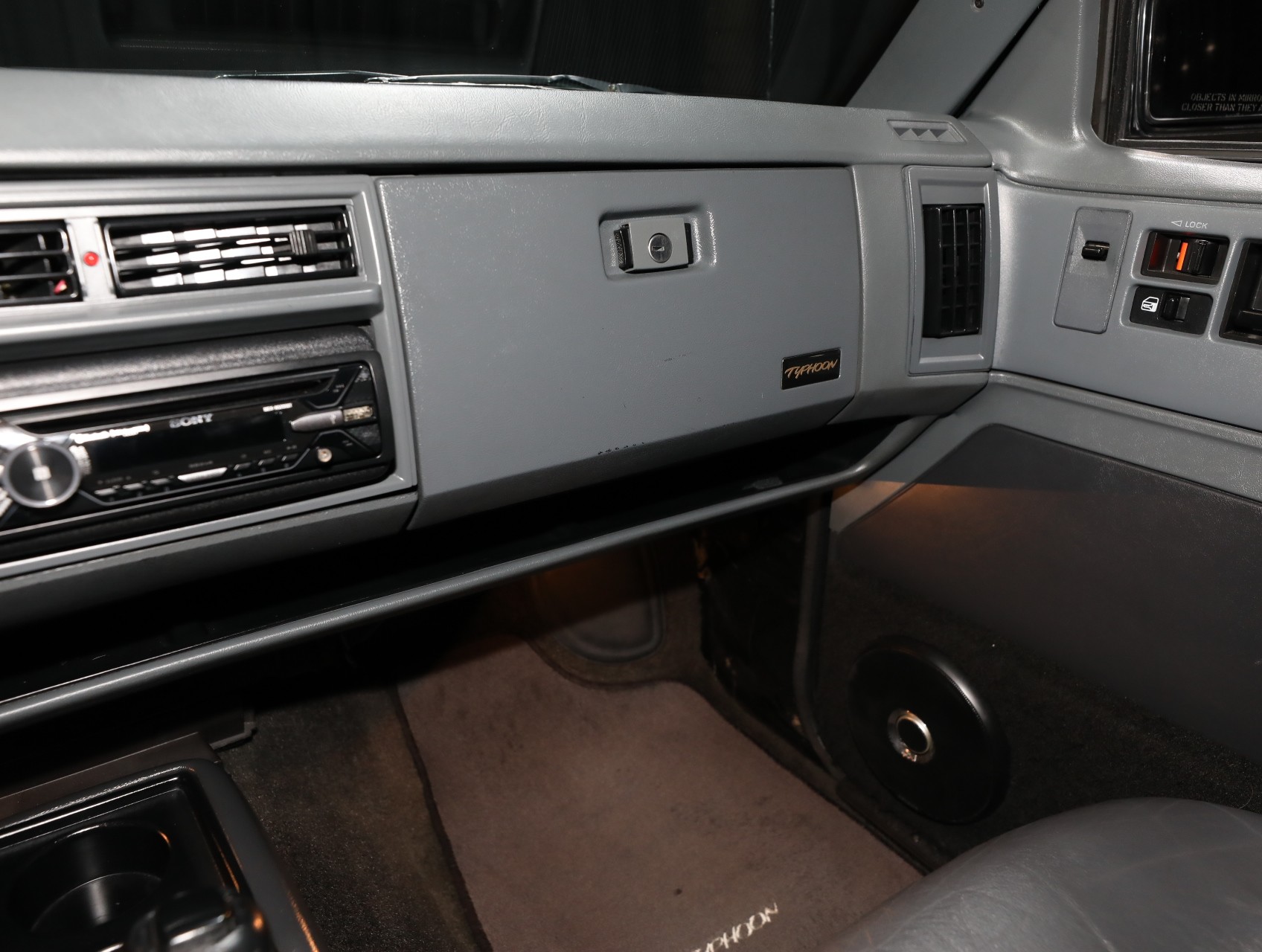 1993 GMC Typhoon 52