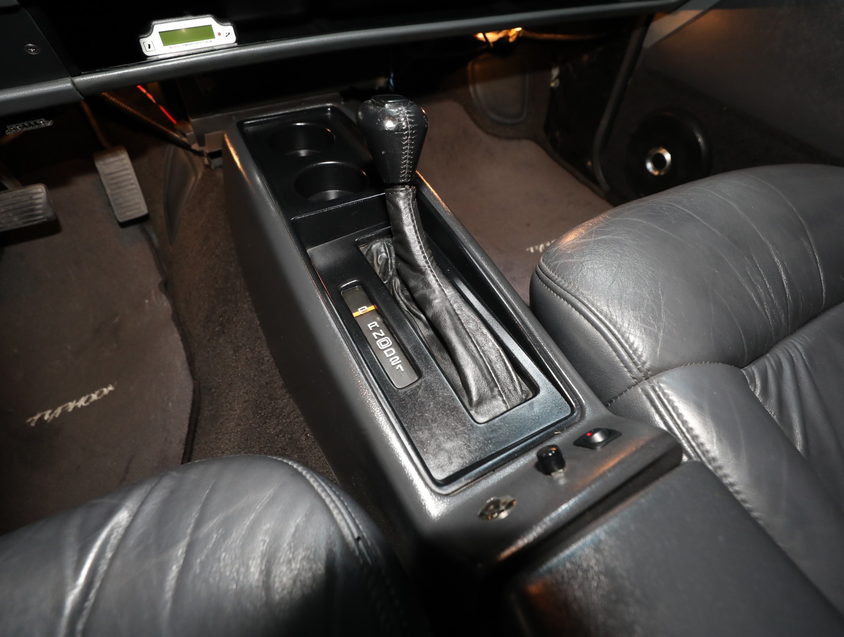 1993 GMC Typhoon 56