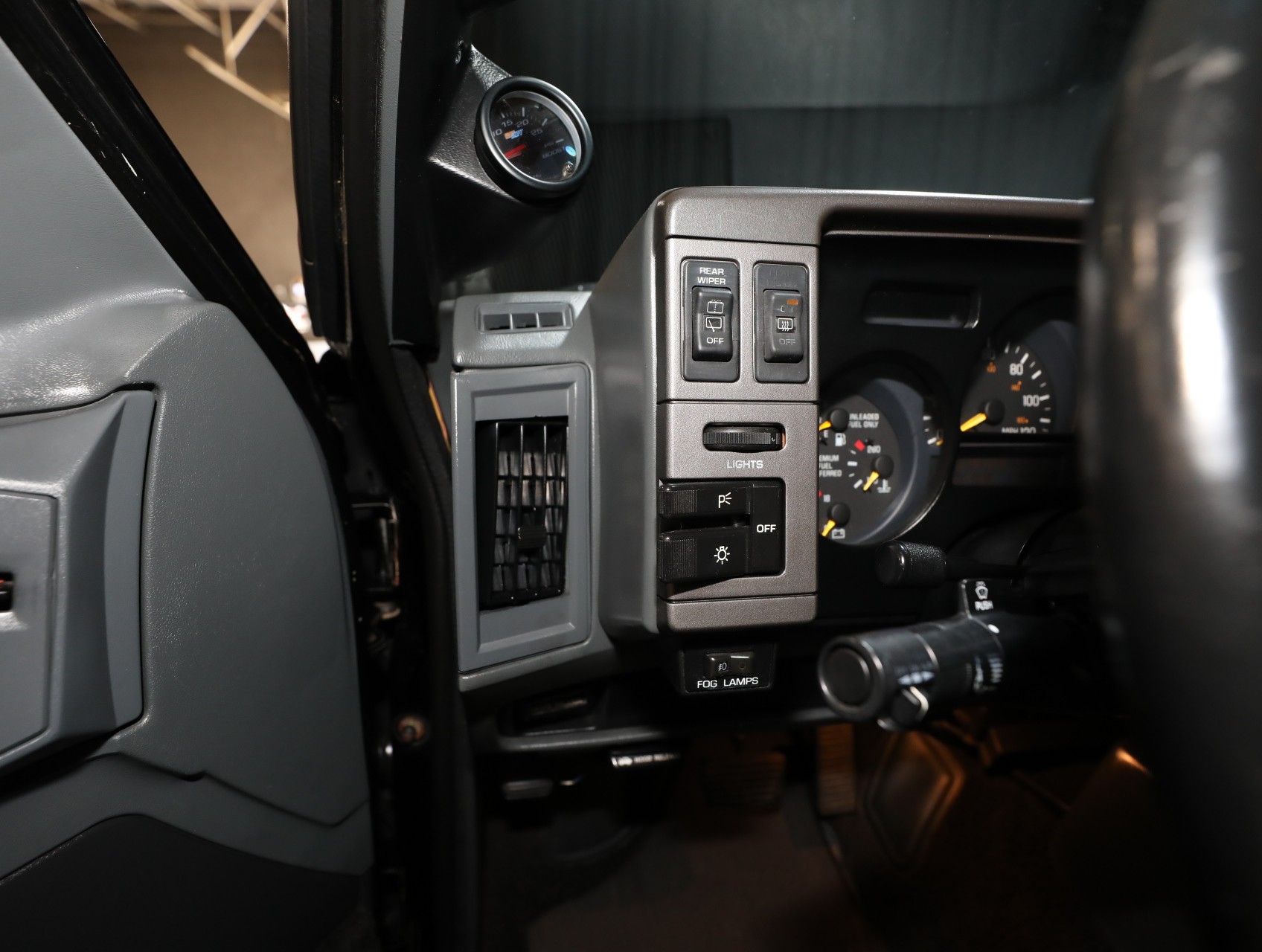 1993 GMC Typhoon 58