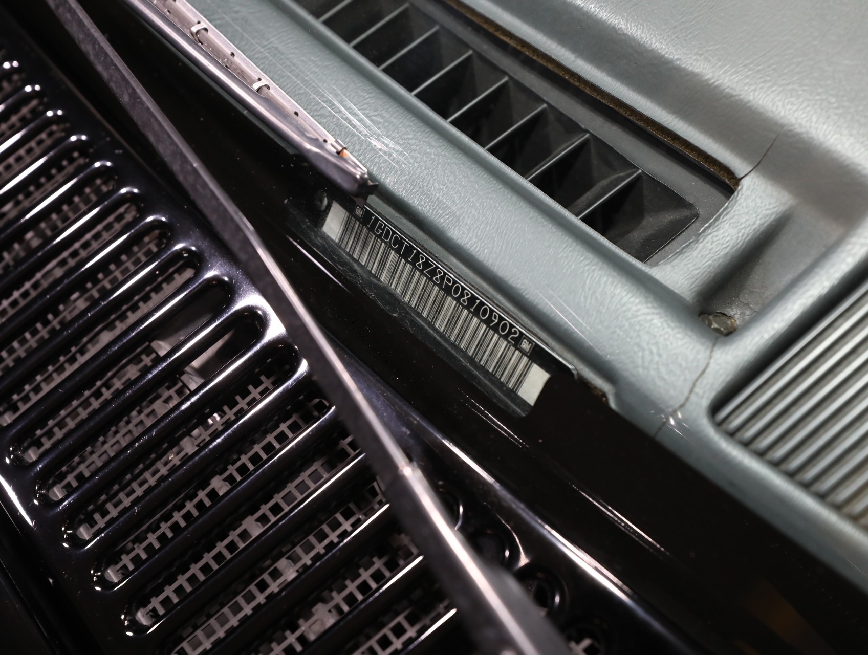 1993 GMC Typhoon 67
