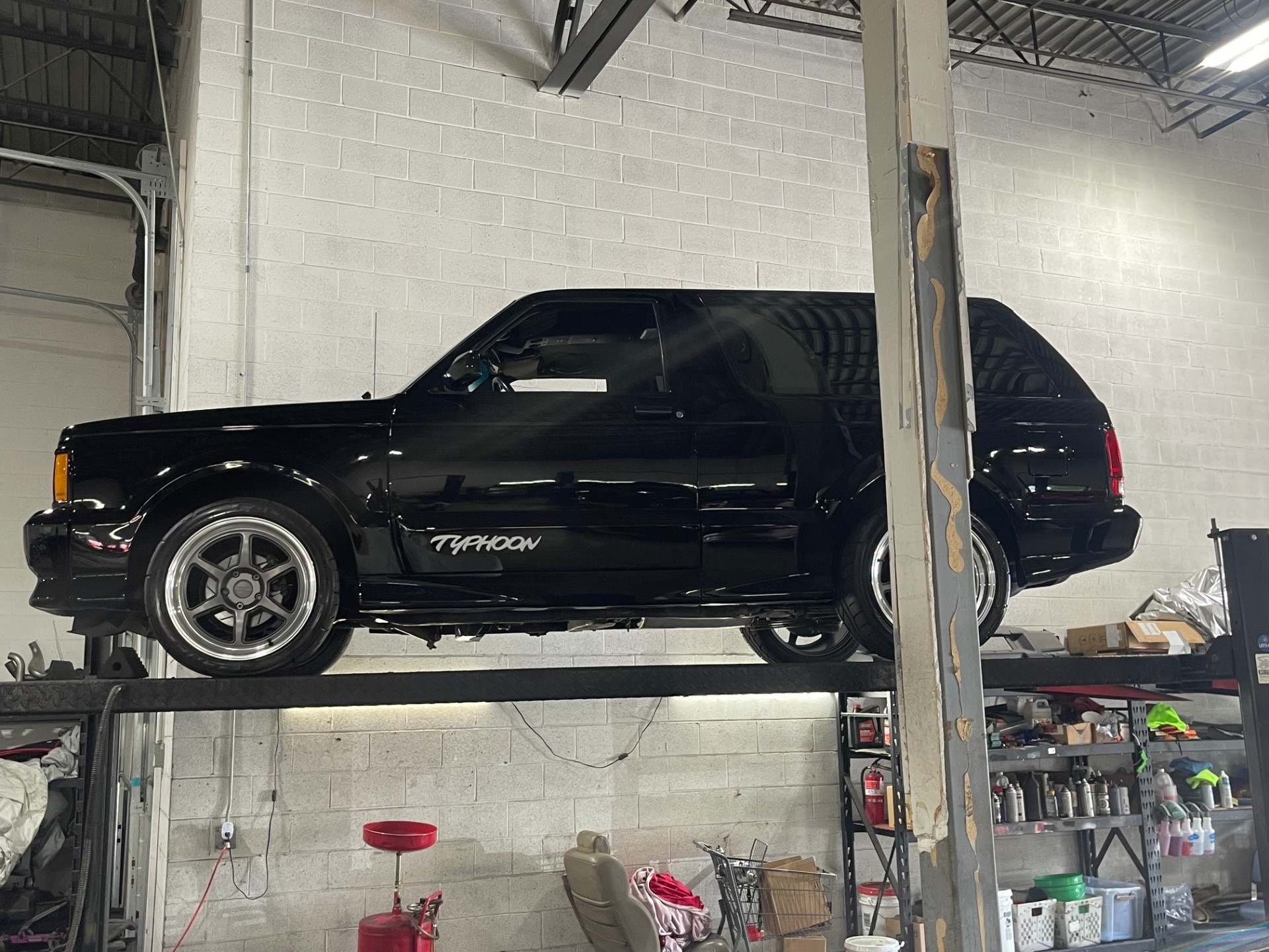 1993 GMC Typhoon 83