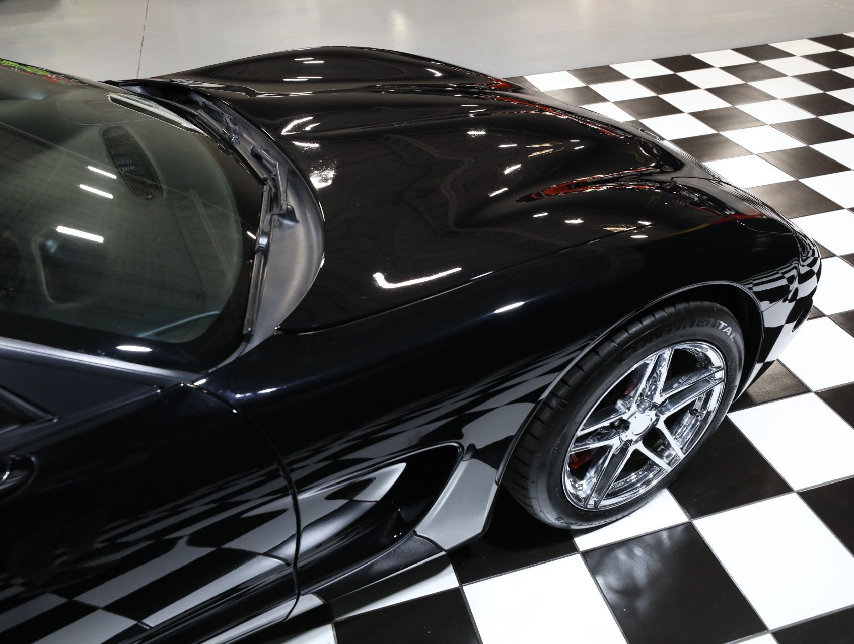 2002 Chevrolet Corvette 17