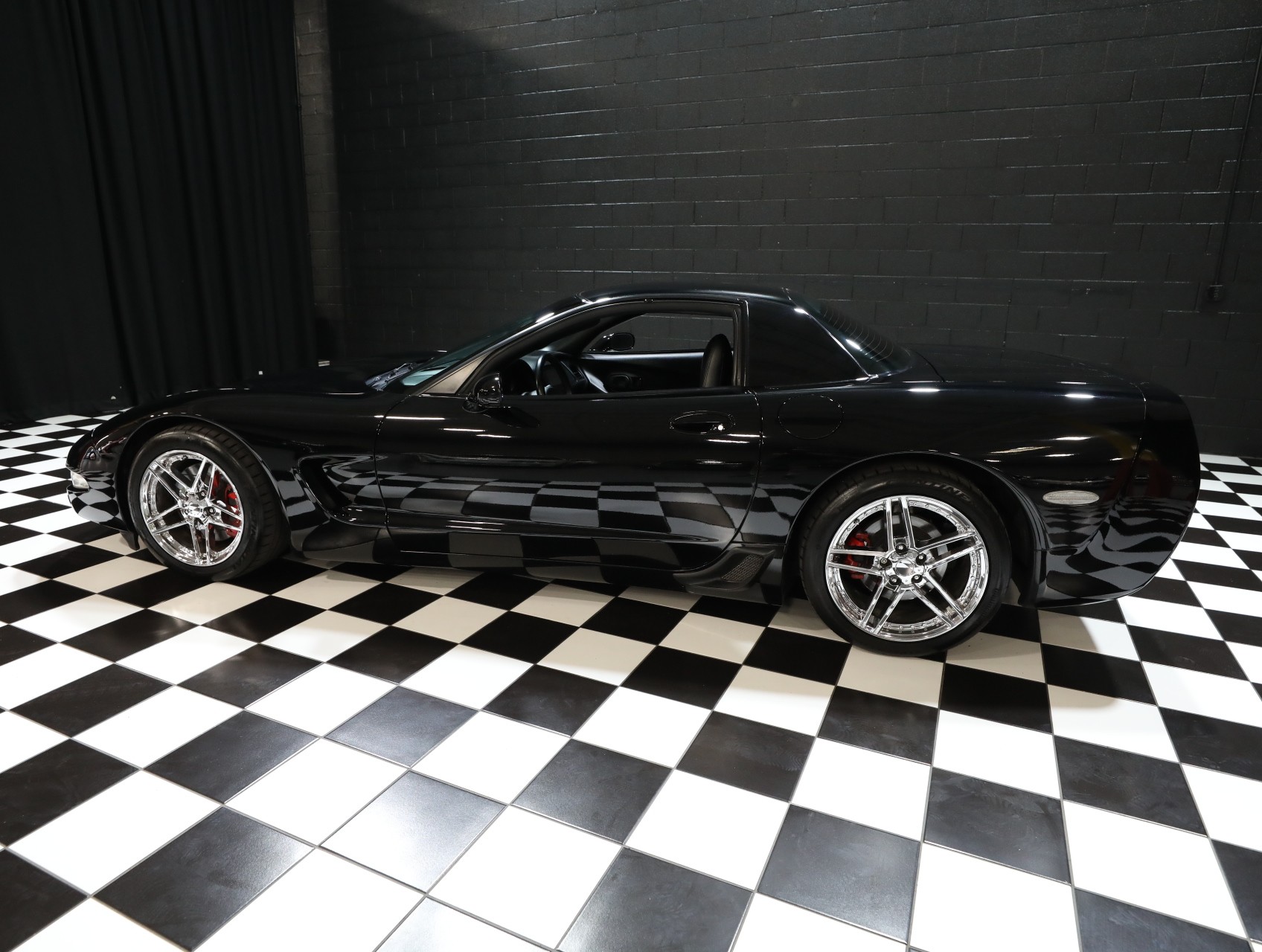 2002 Chevrolet Corvette 31