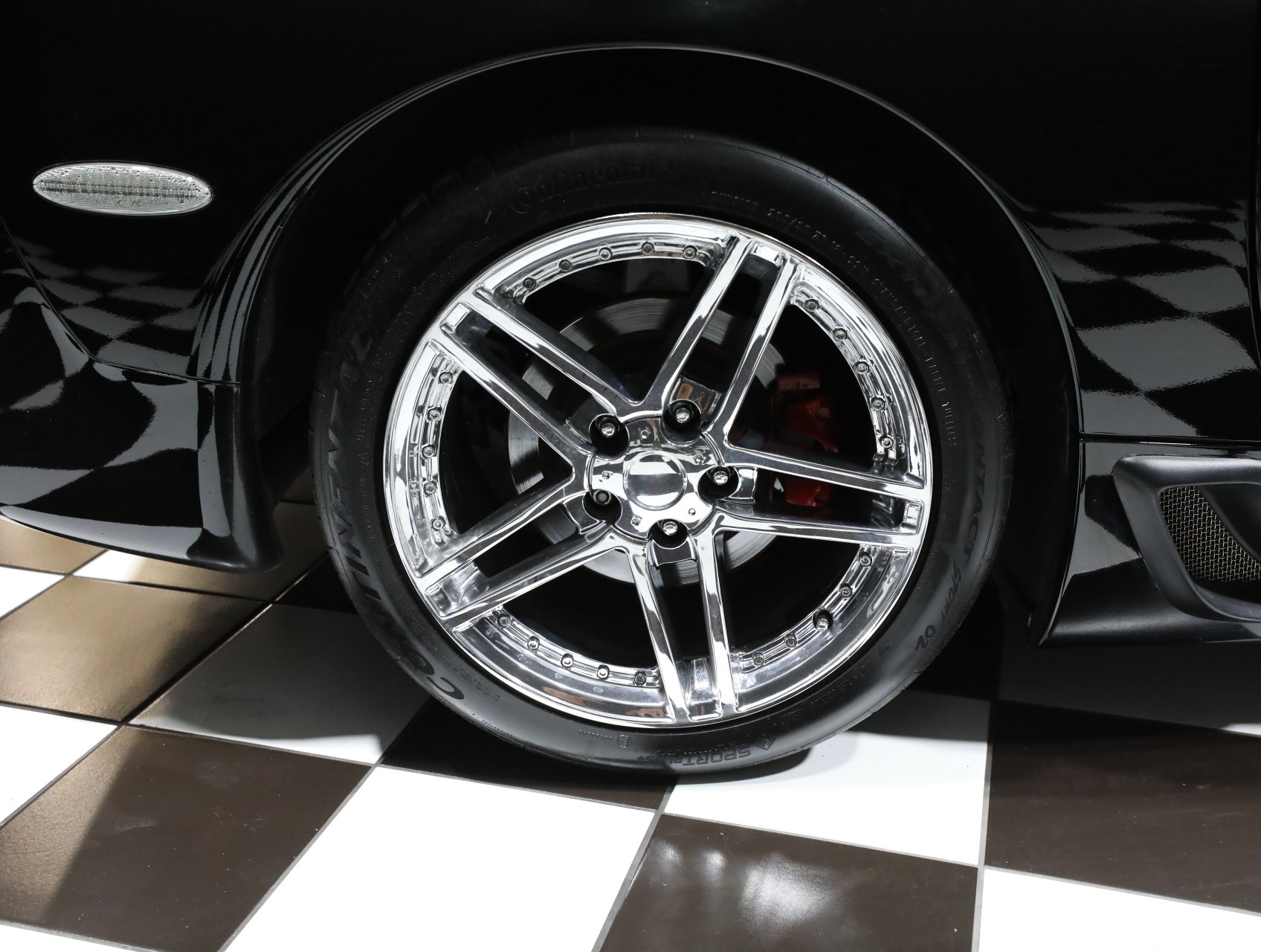 2002 Chevrolet Corvette 37