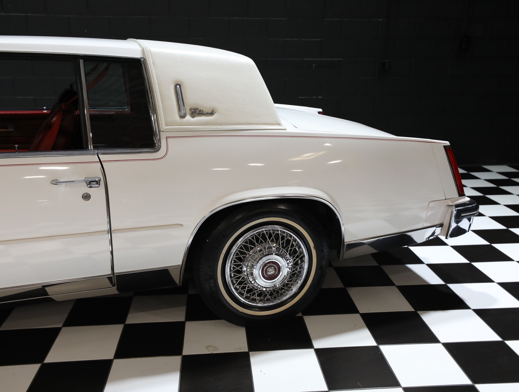 1985 Cadillac Eldorado 29