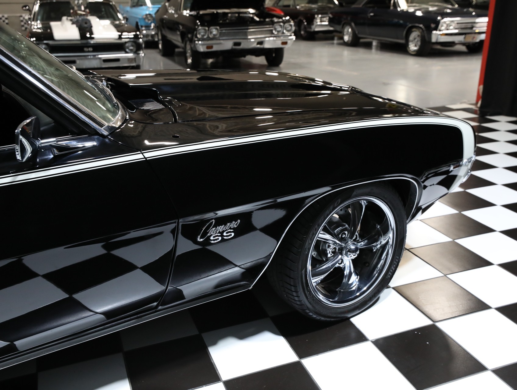 1969 Chevrolet Camaro 16