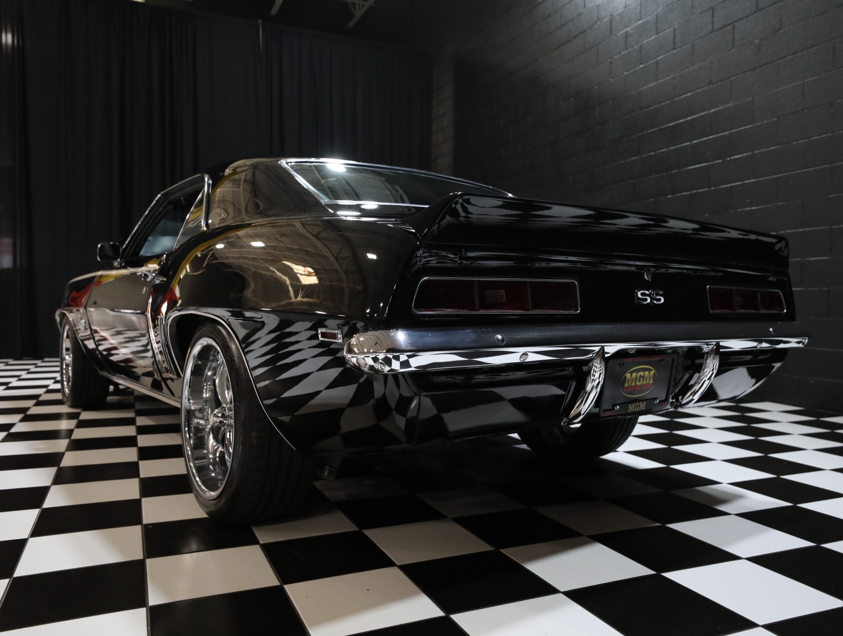 1969 Chevrolet Camaro 26