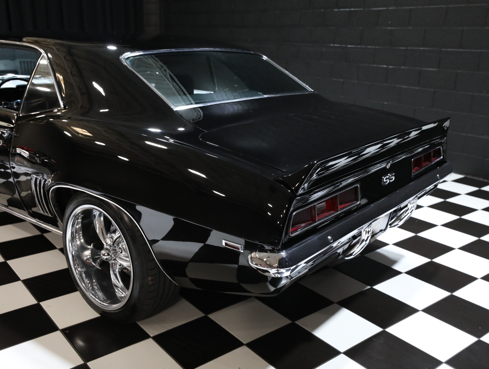 1969 Chevrolet Camaro 27