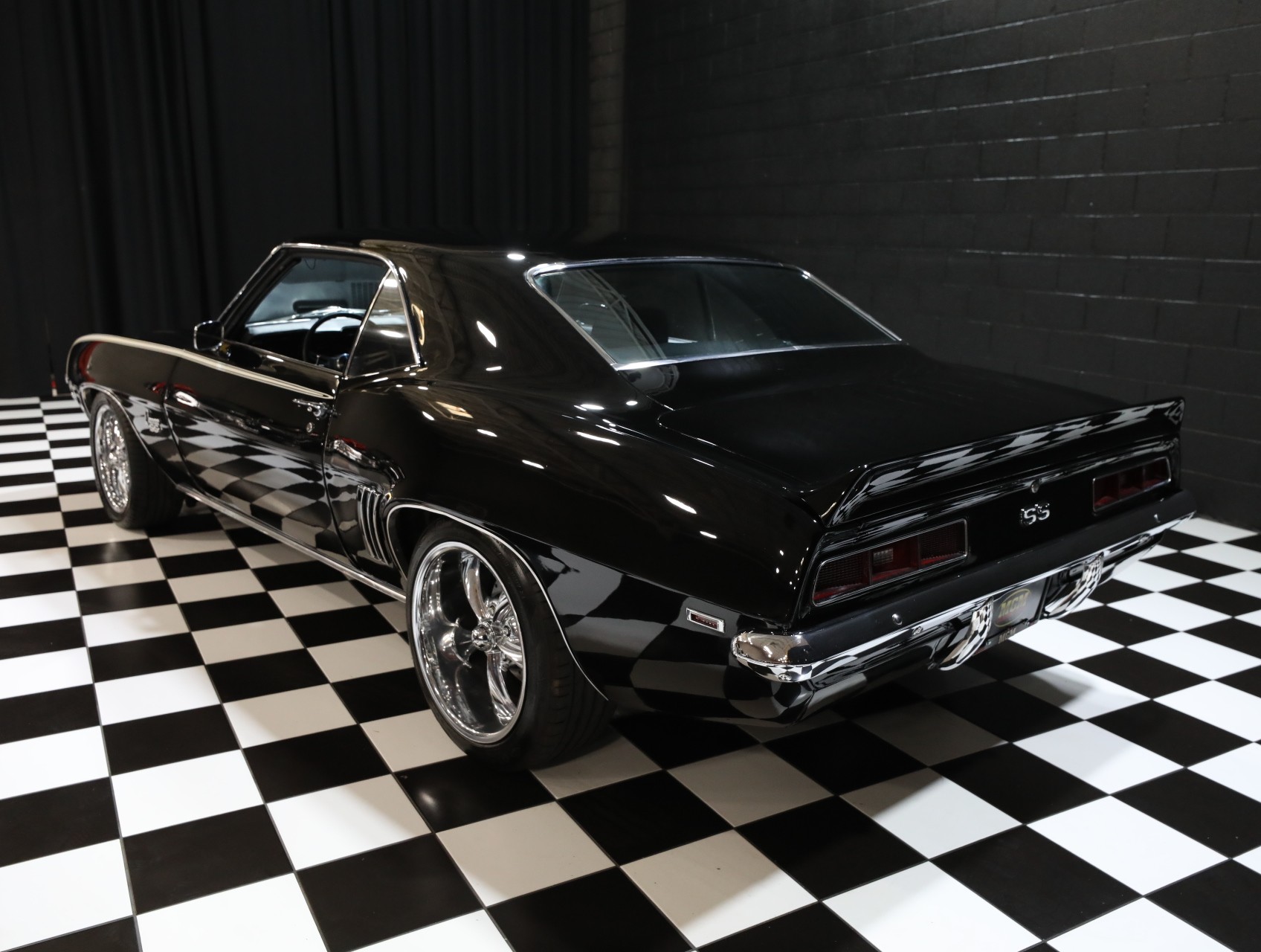 1969 Chevrolet Camaro 28