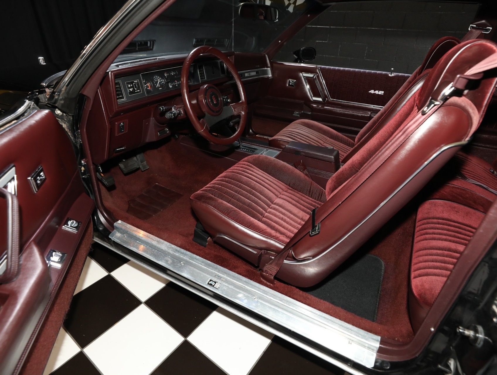 1987 Oldsmobile 442 3