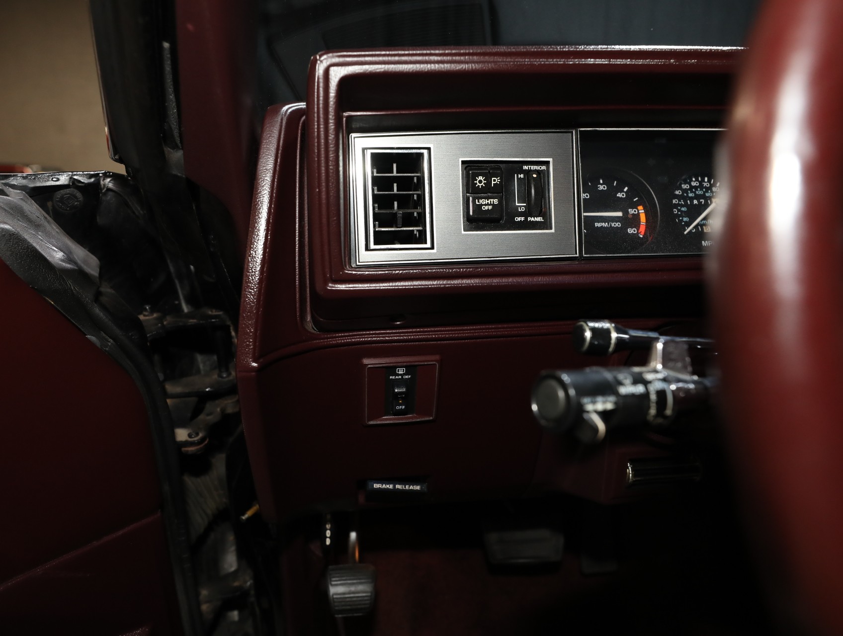 1987 Oldsmobile 442 56
