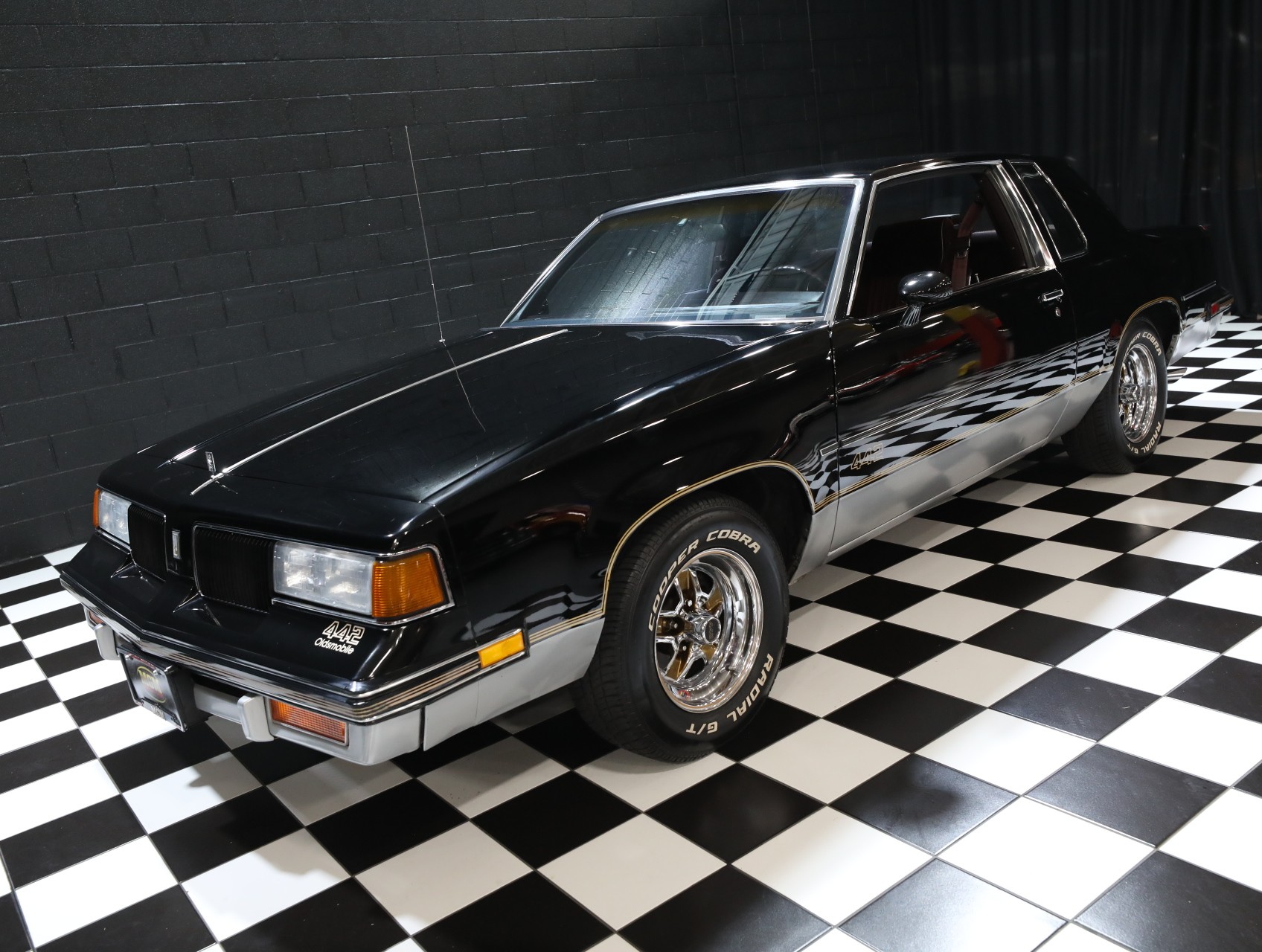 1987 Oldsmobile 442 8