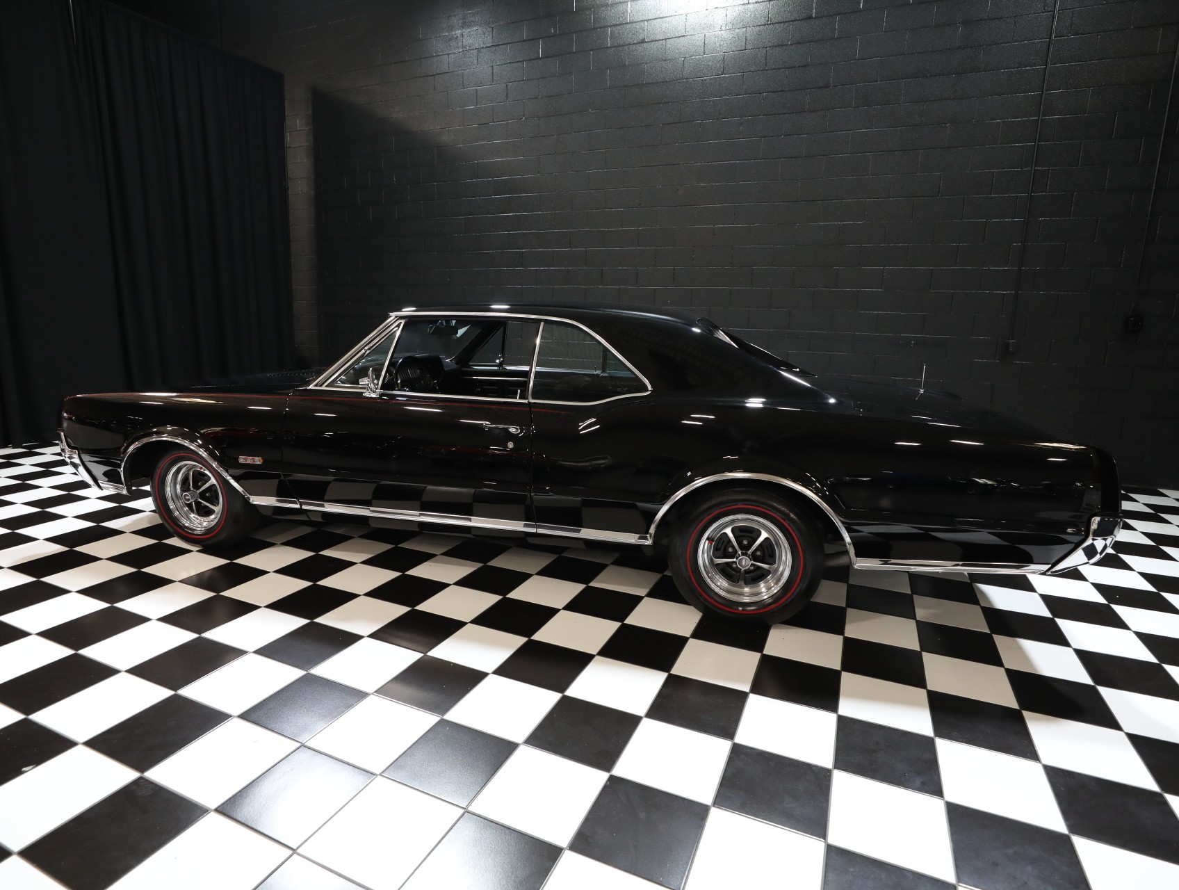 1967 Oldsmobile 442 31