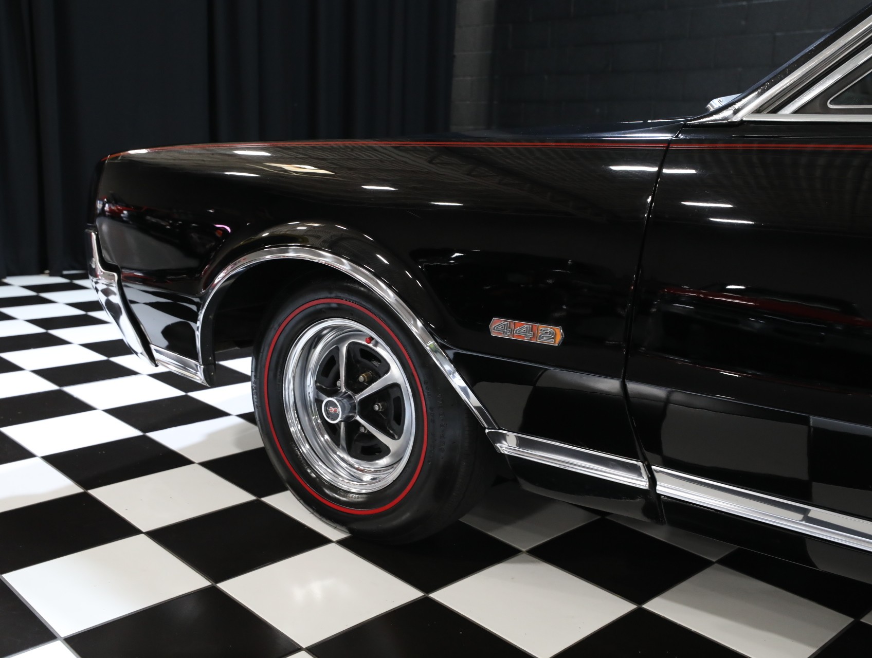1967 Oldsmobile 442 32