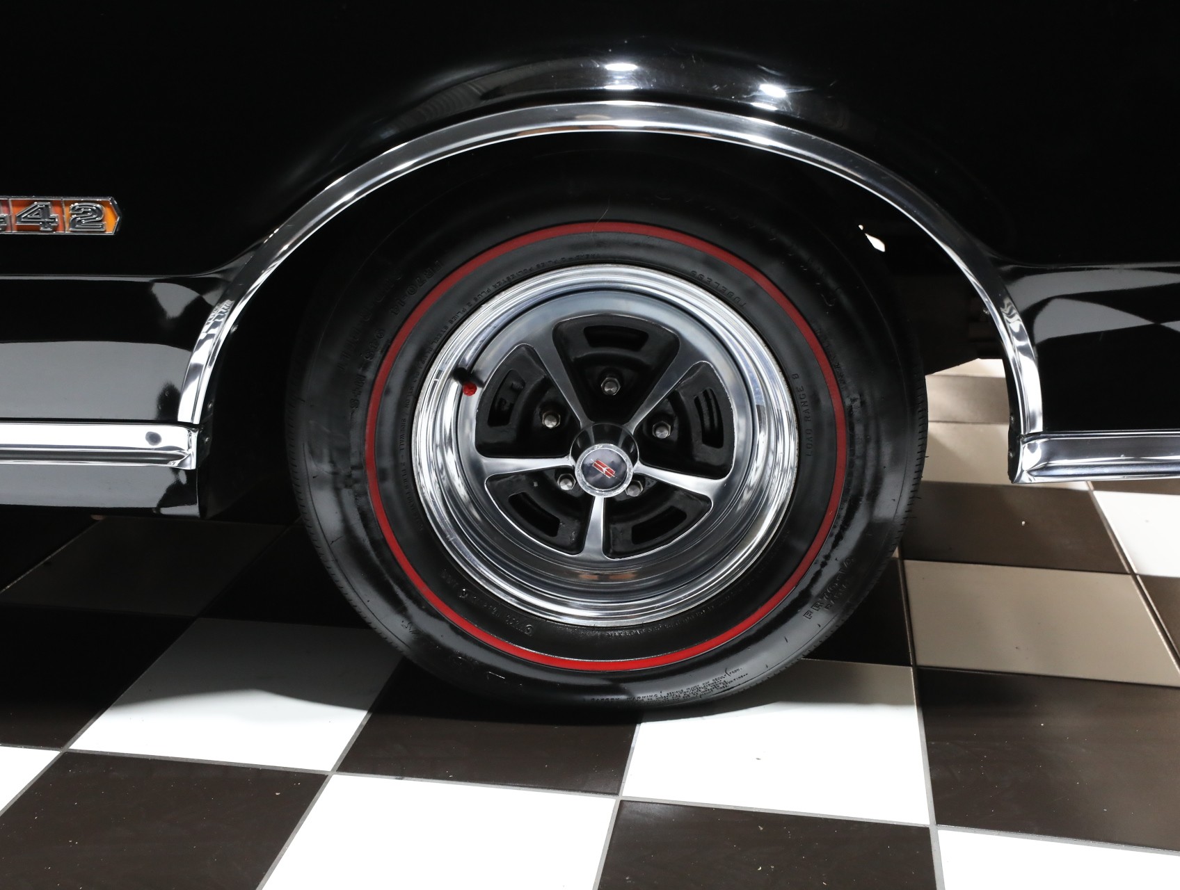 1967 Oldsmobile 442 35