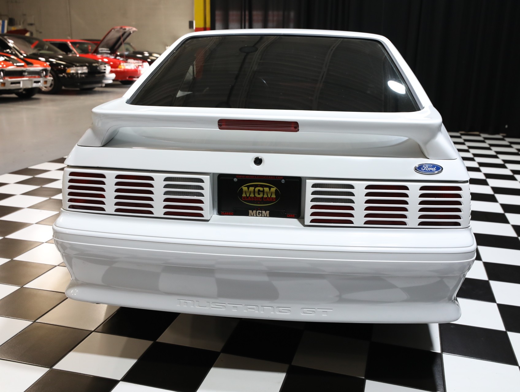 1992 Ford Mustang 22