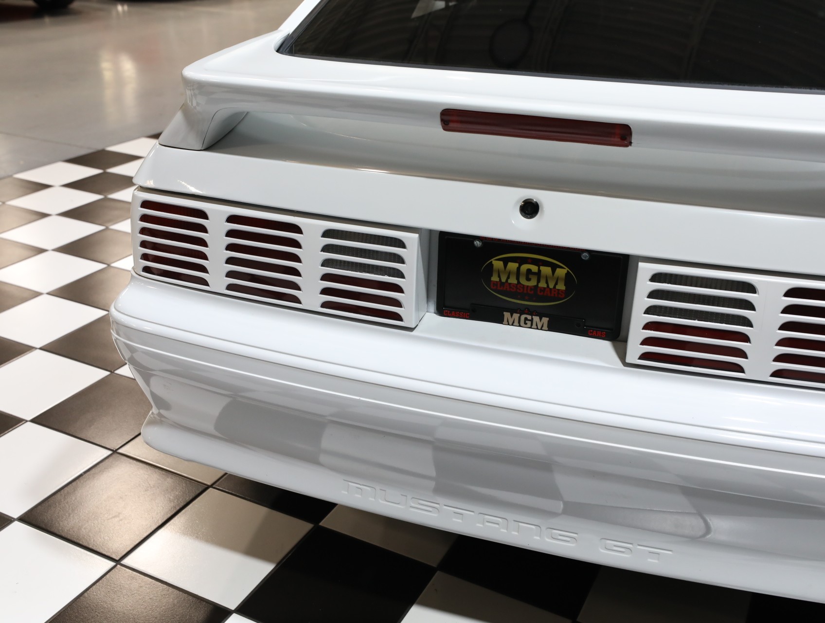 1992 Ford Mustang 23