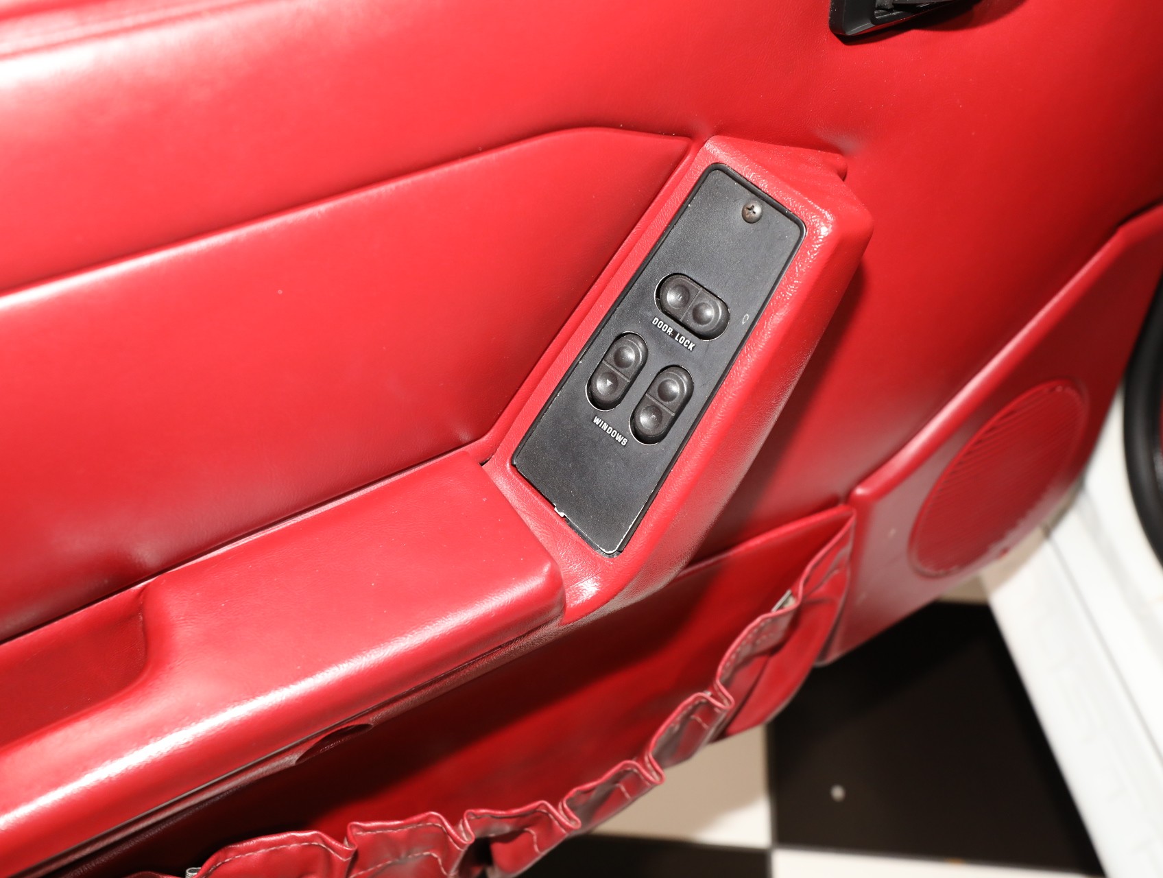 1992 Ford Mustang 47