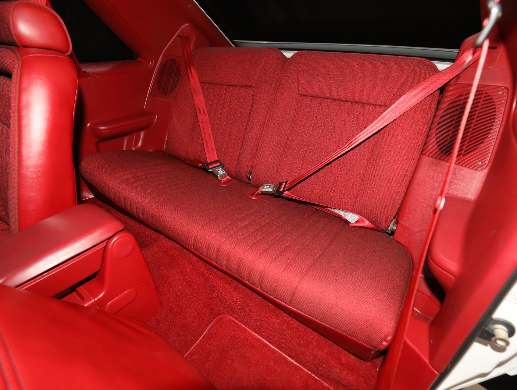 1992 Ford Mustang 4