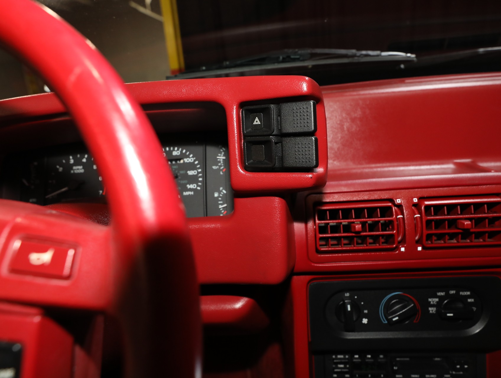 1992 Ford Mustang 56