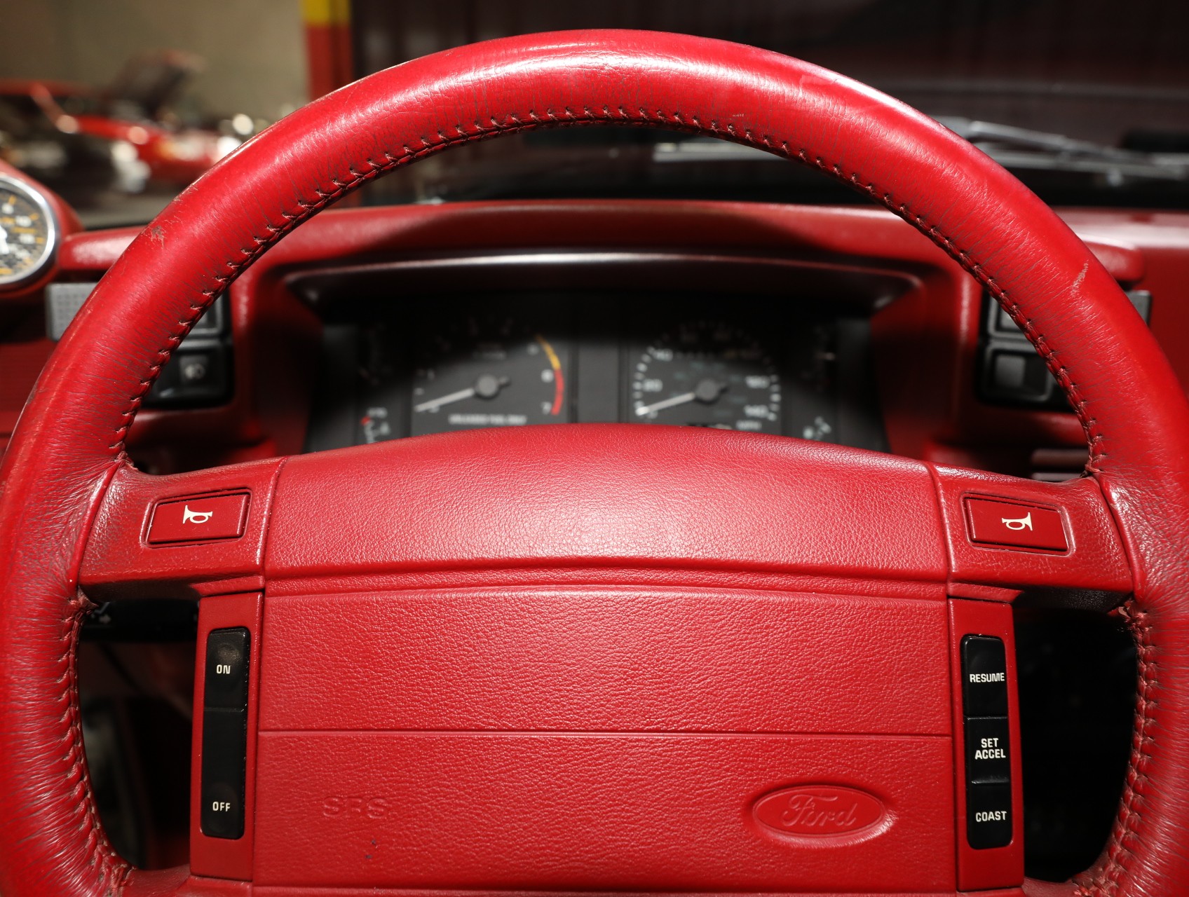 1992 Ford Mustang 59