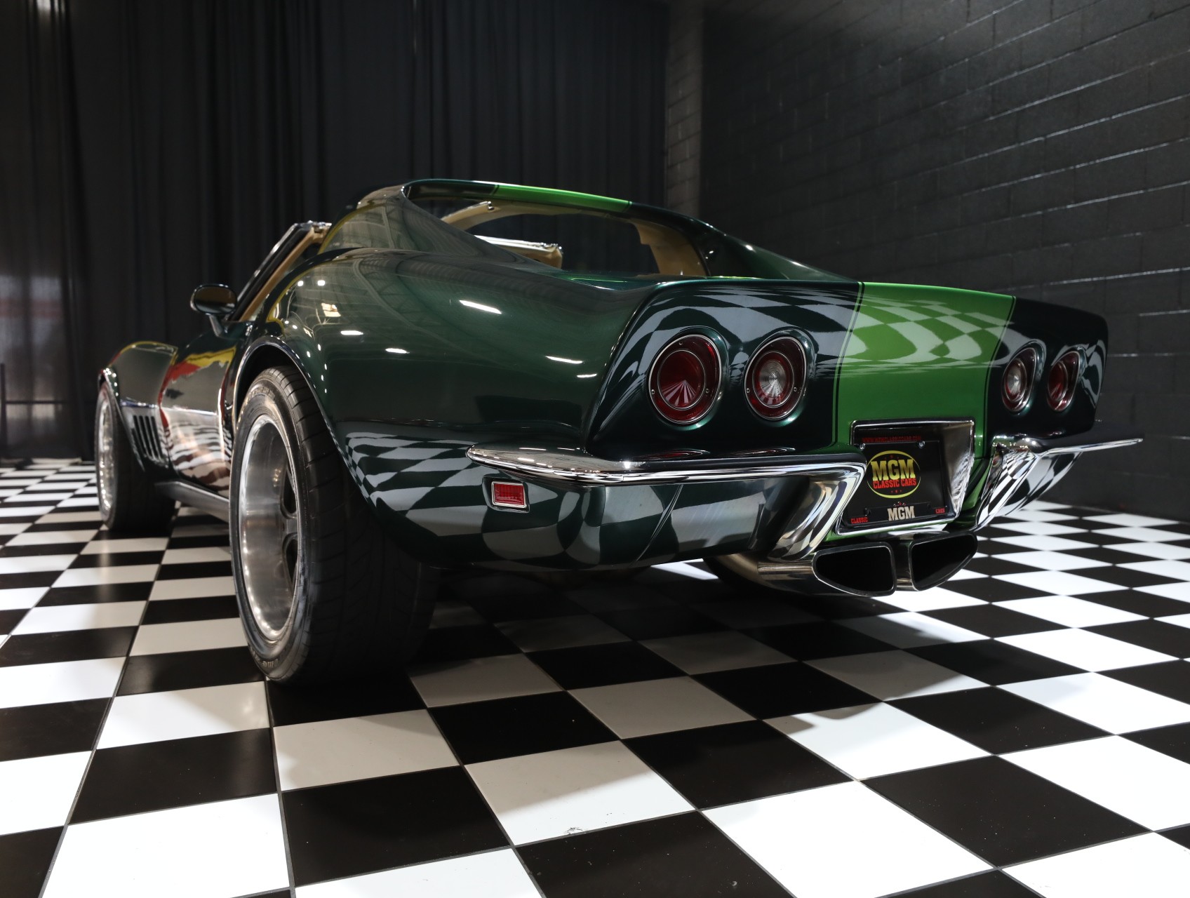 1969 Chevrolet Corvette 31