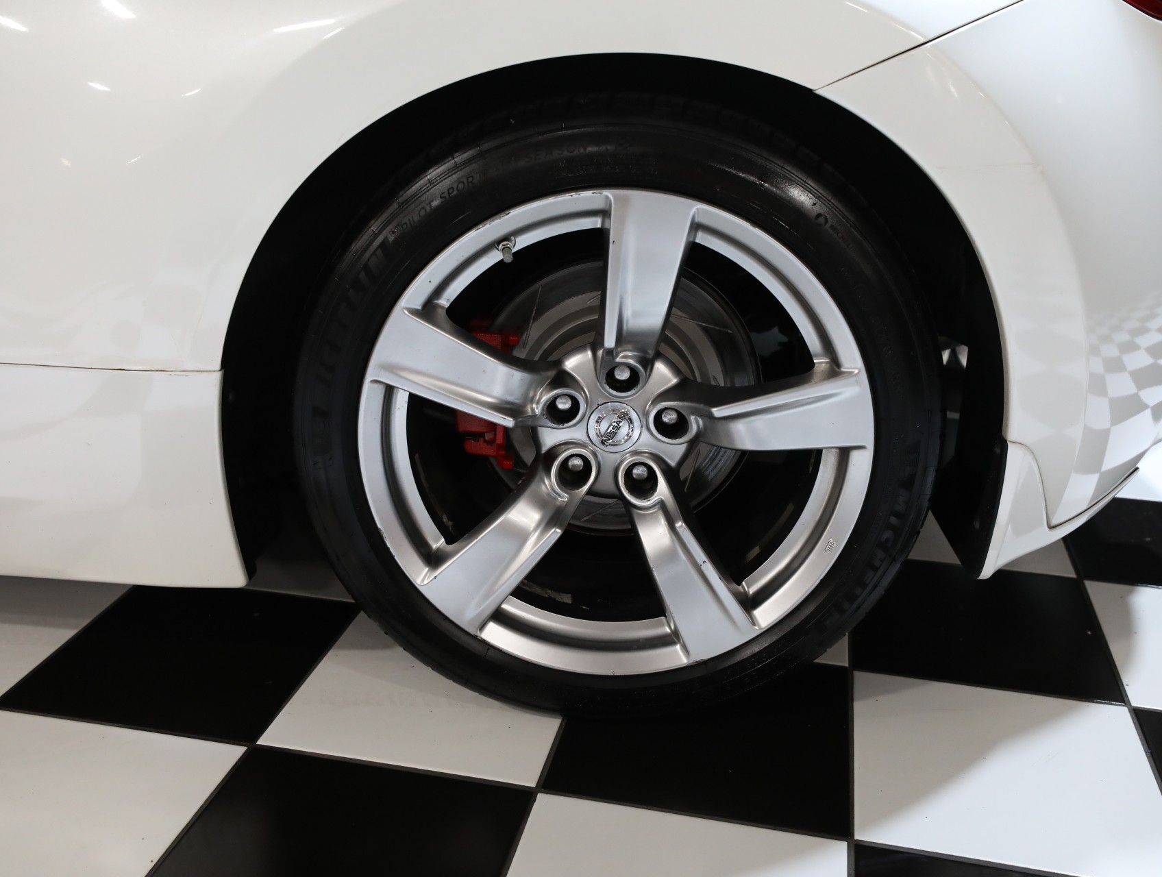 2009 Nissan 370Z 31