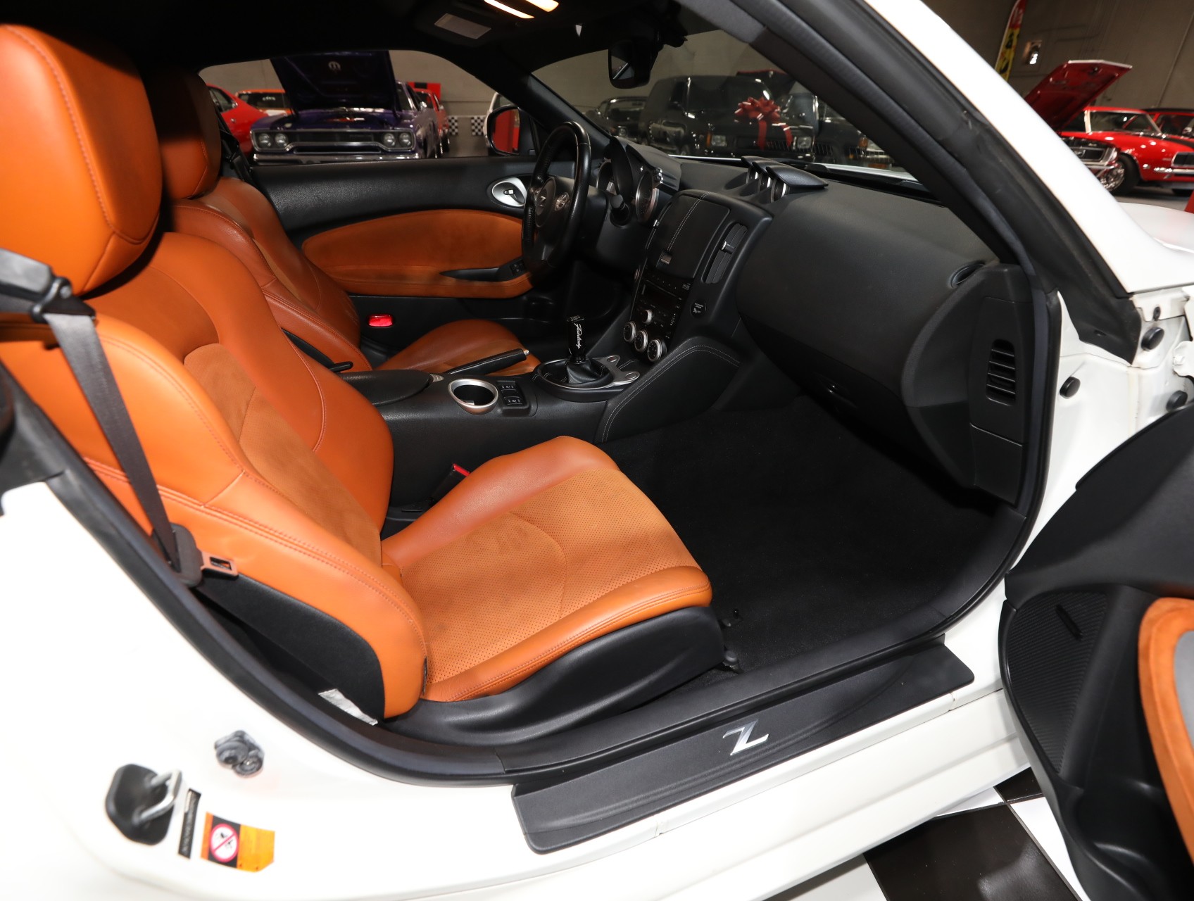 2009 Nissan 370Z 39
