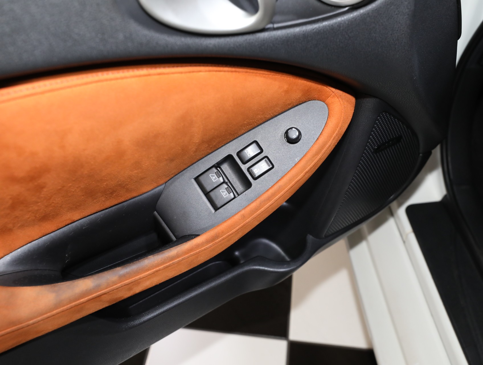 2009 Nissan 370Z 44