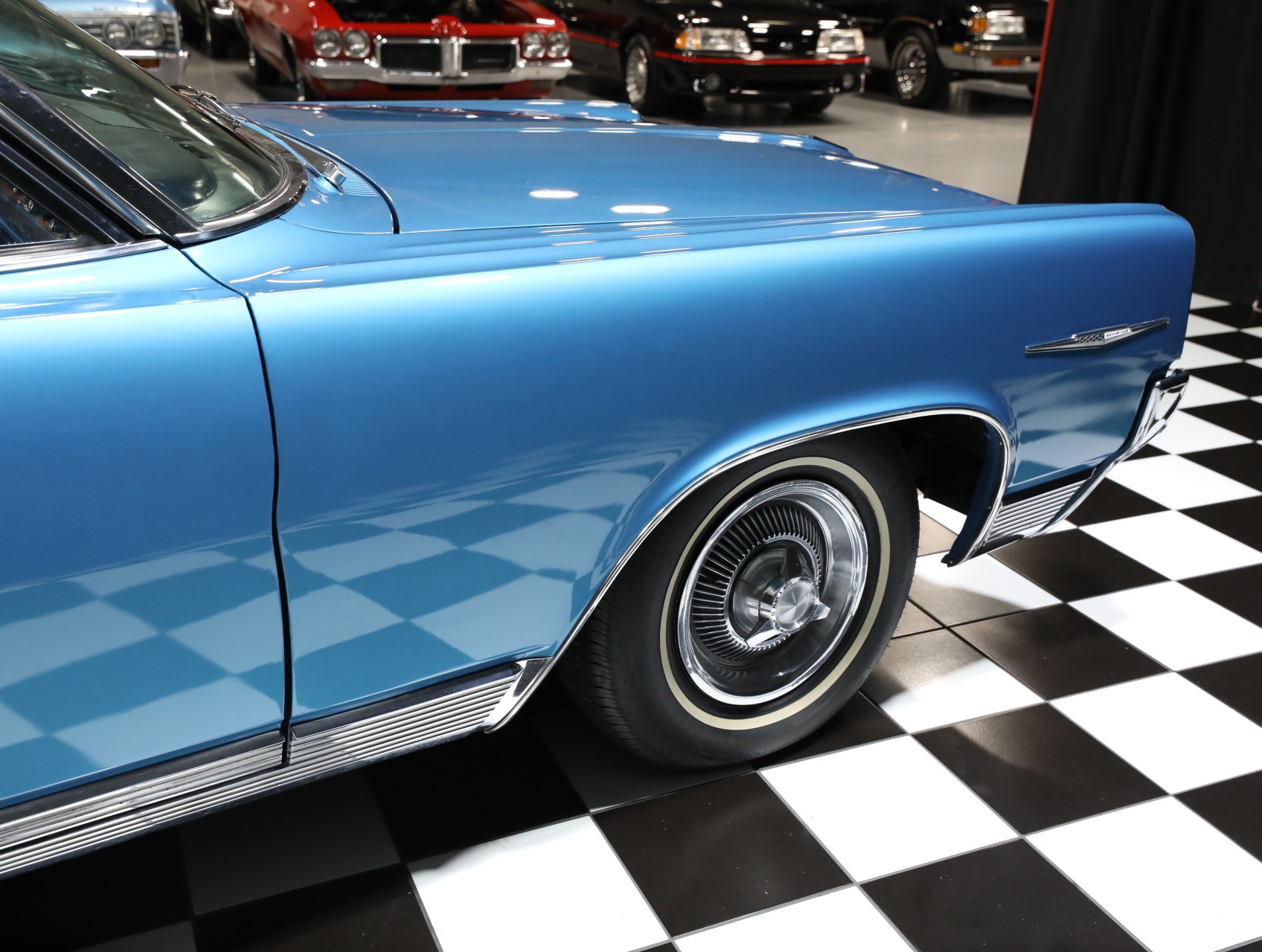 1964 Pontiac Bonneville 17