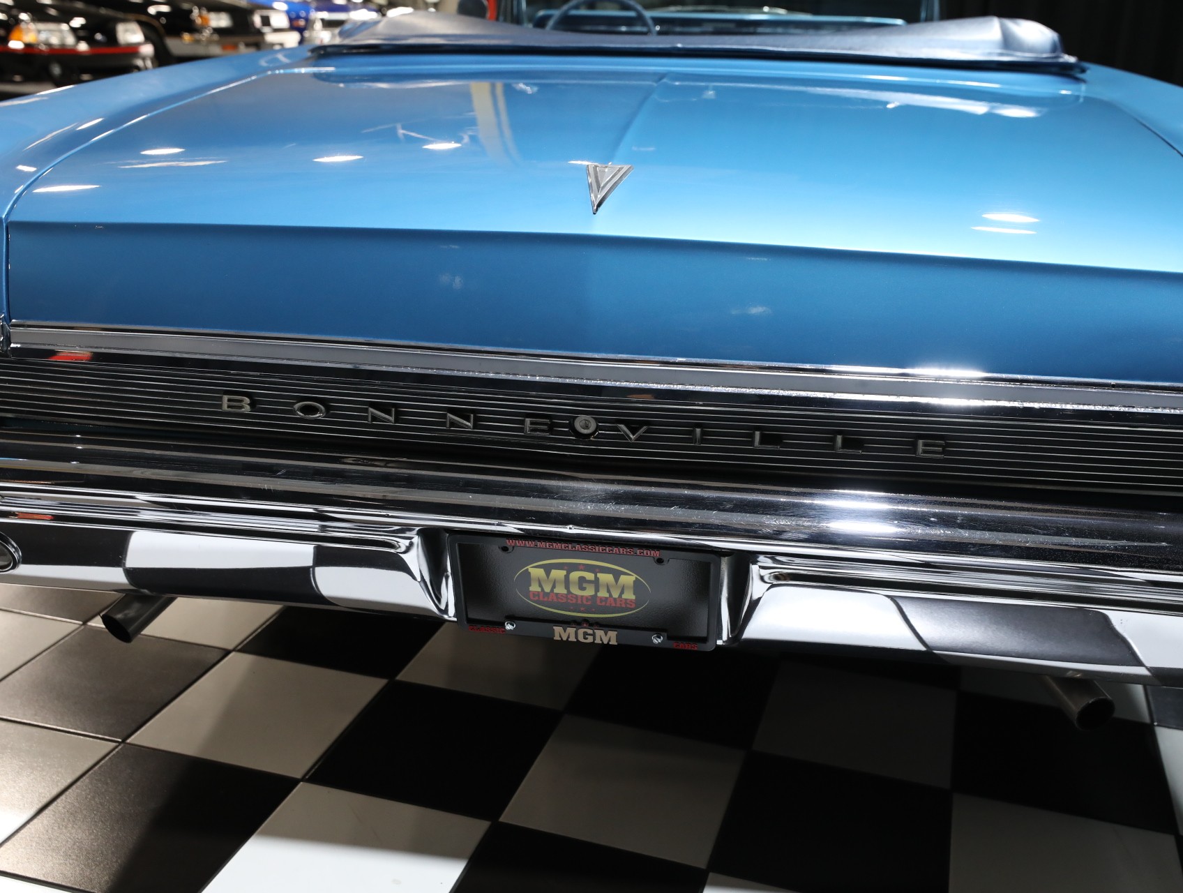 1964 Pontiac Bonneville 22