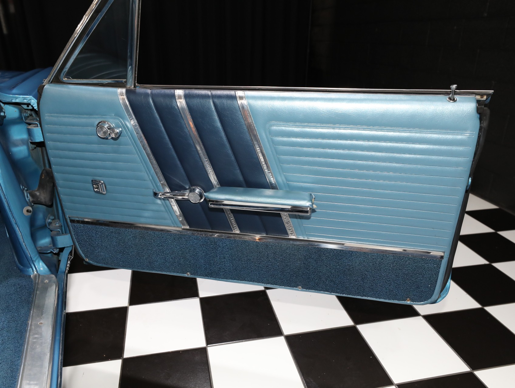 1964 Pontiac Bonneville 39