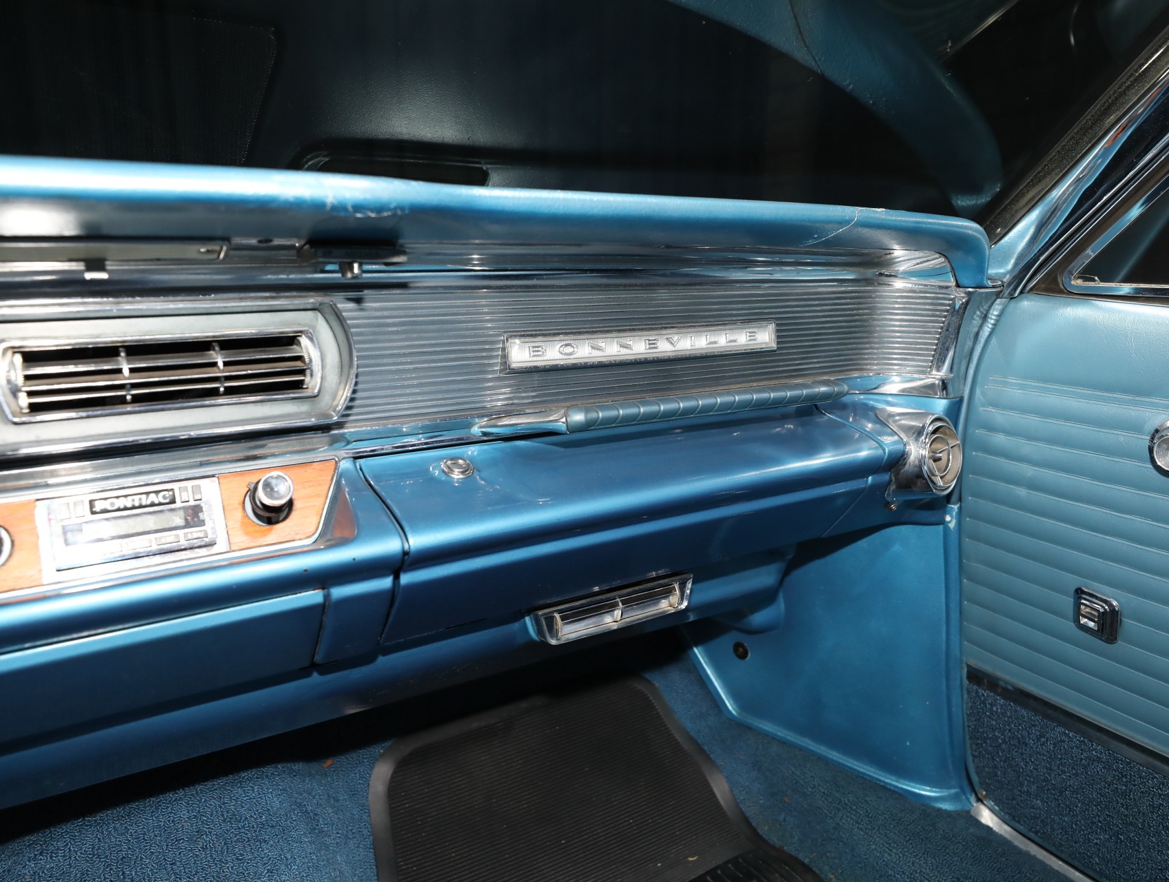 1964 Pontiac Bonneville 53