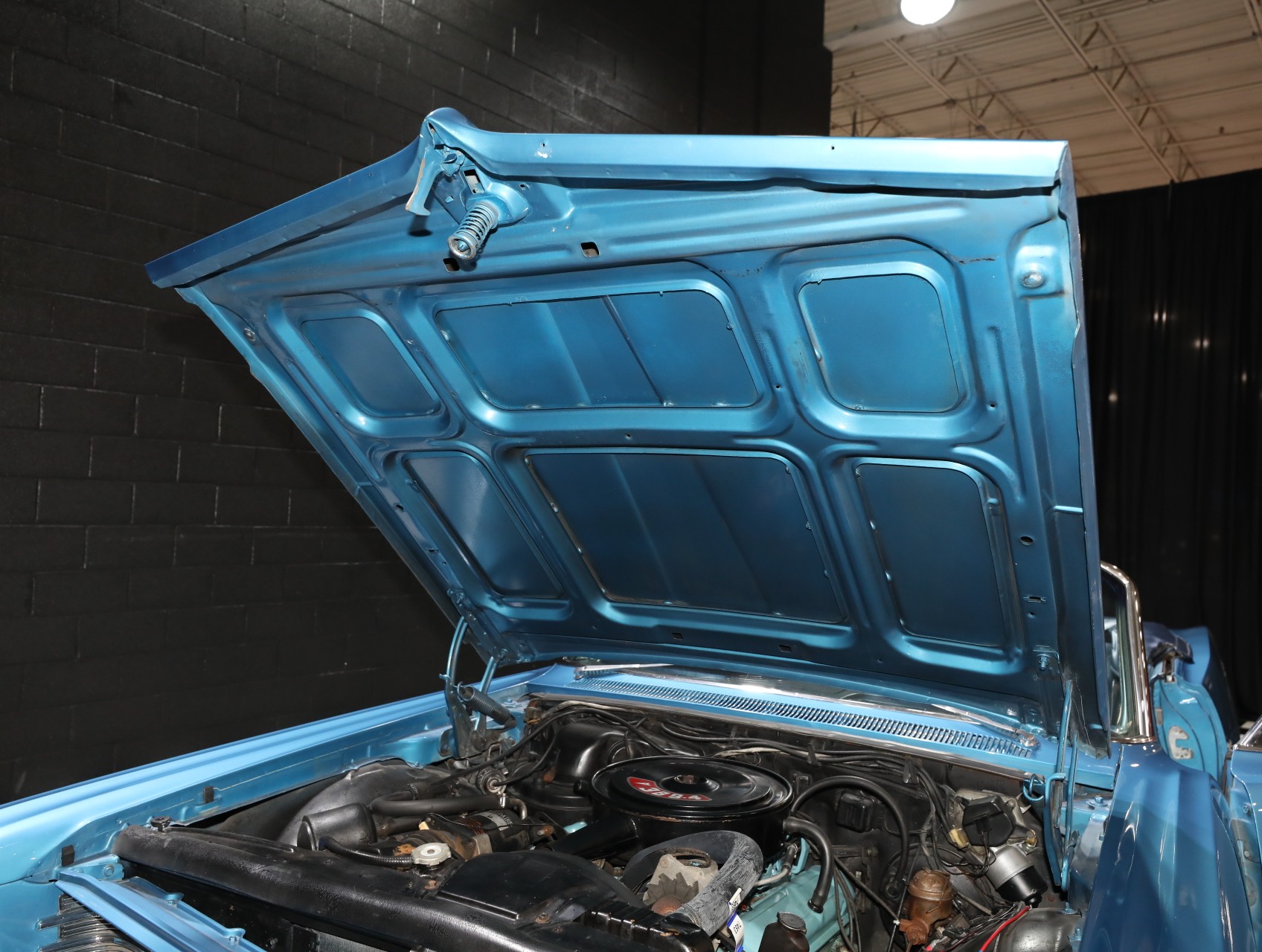 1964 Pontiac Bonneville 77