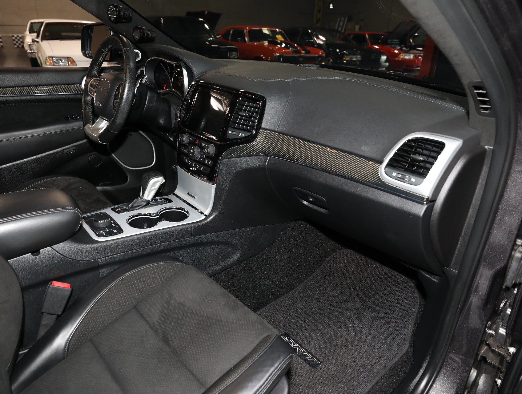 2019 Jeep Grand Cherokee 37