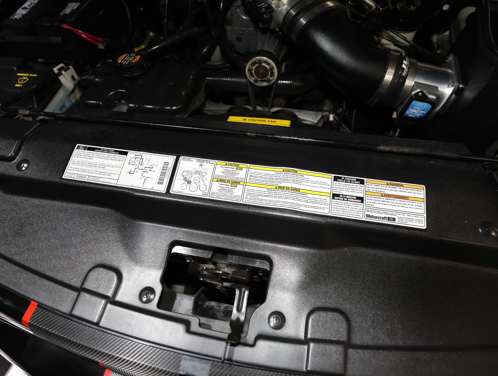 2000 Ford F-150 SVT Lightning 68