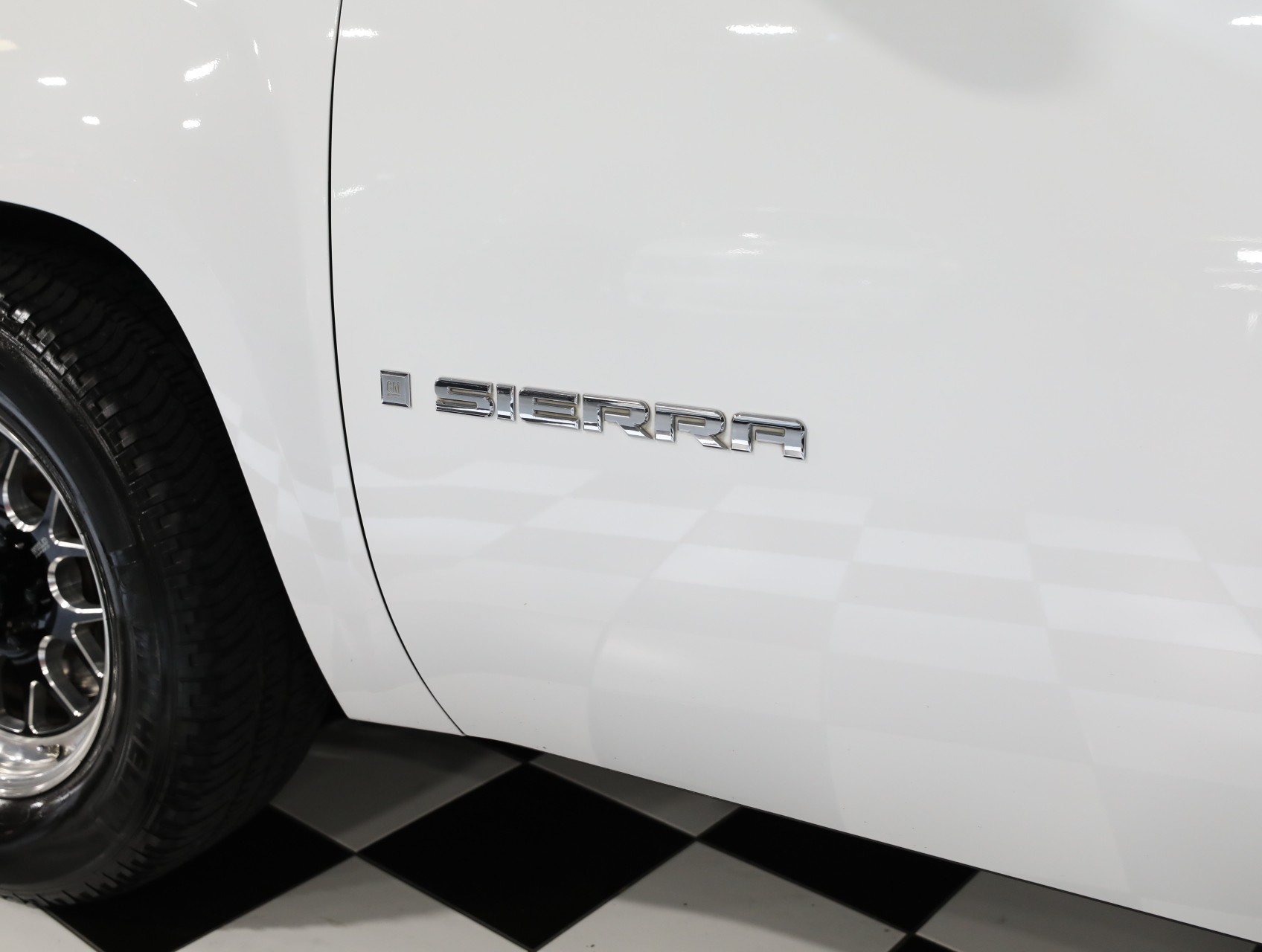 2007 GMC Sierra 32