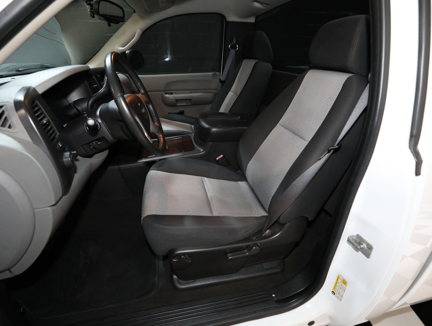 2007 GMC Sierra 49
