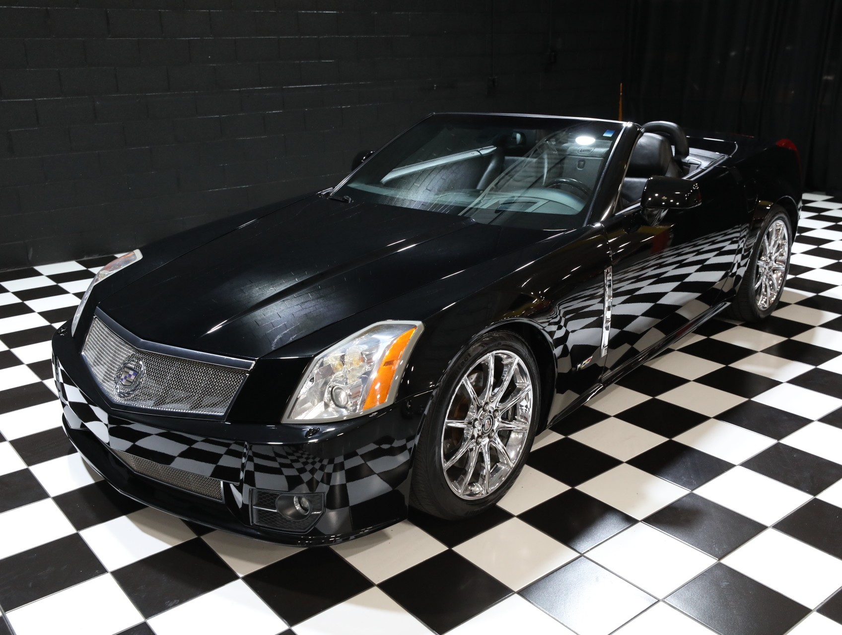 2009 Cadillac XLR-V 15