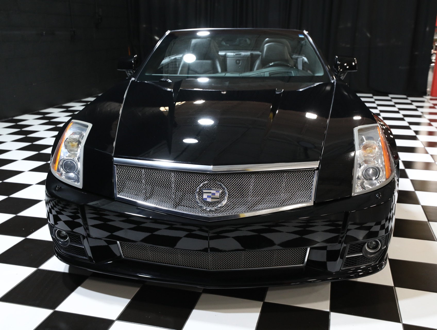 2009 Cadillac XLR-V 21