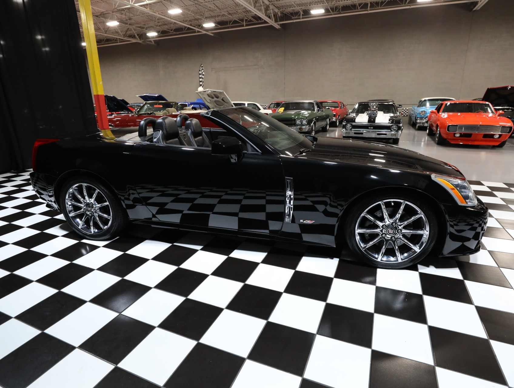 2009 Cadillac XLR-V 27