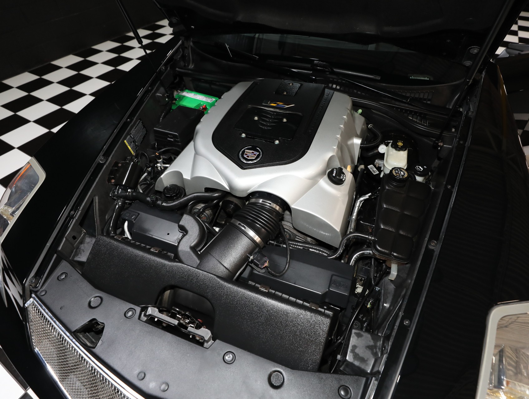 2009 Cadillac XLR-V 3