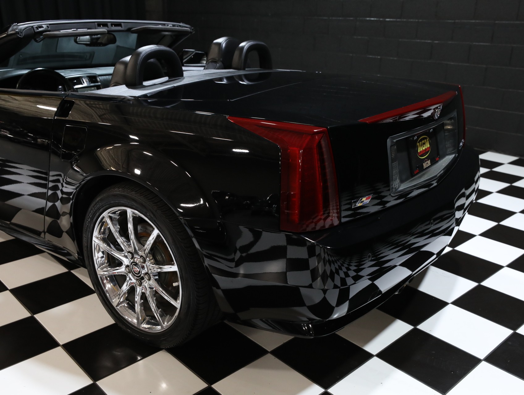 2009 Cadillac XLR-V 35