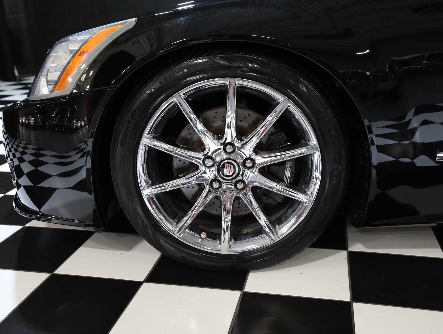 2009 Cadillac XLR-V 41